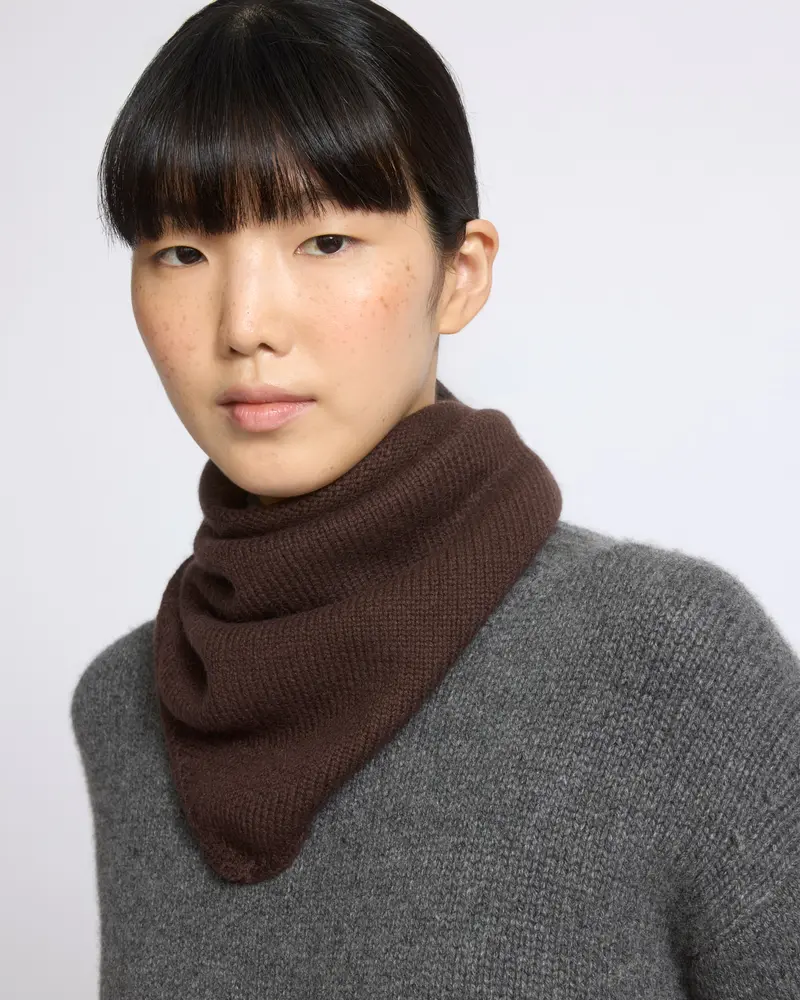 100% cashmere knit bandana