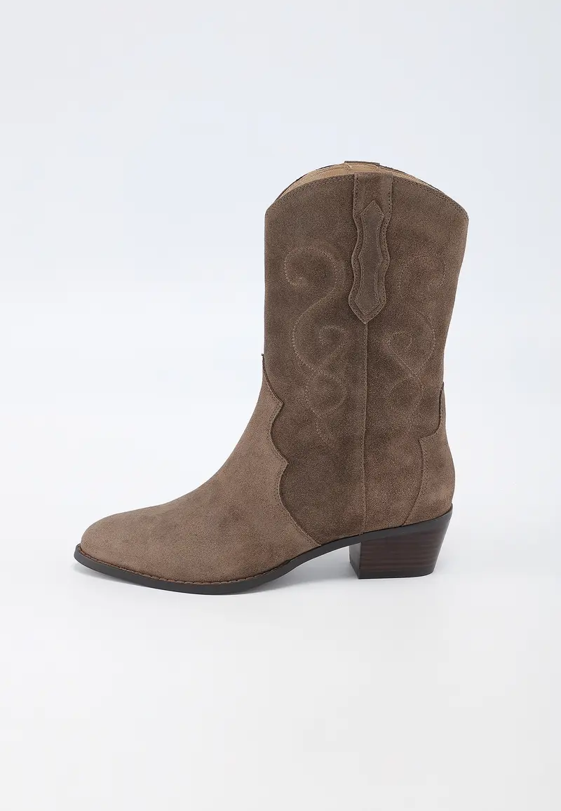 AJISAI - Bottines Santiags en Cuir Taupe