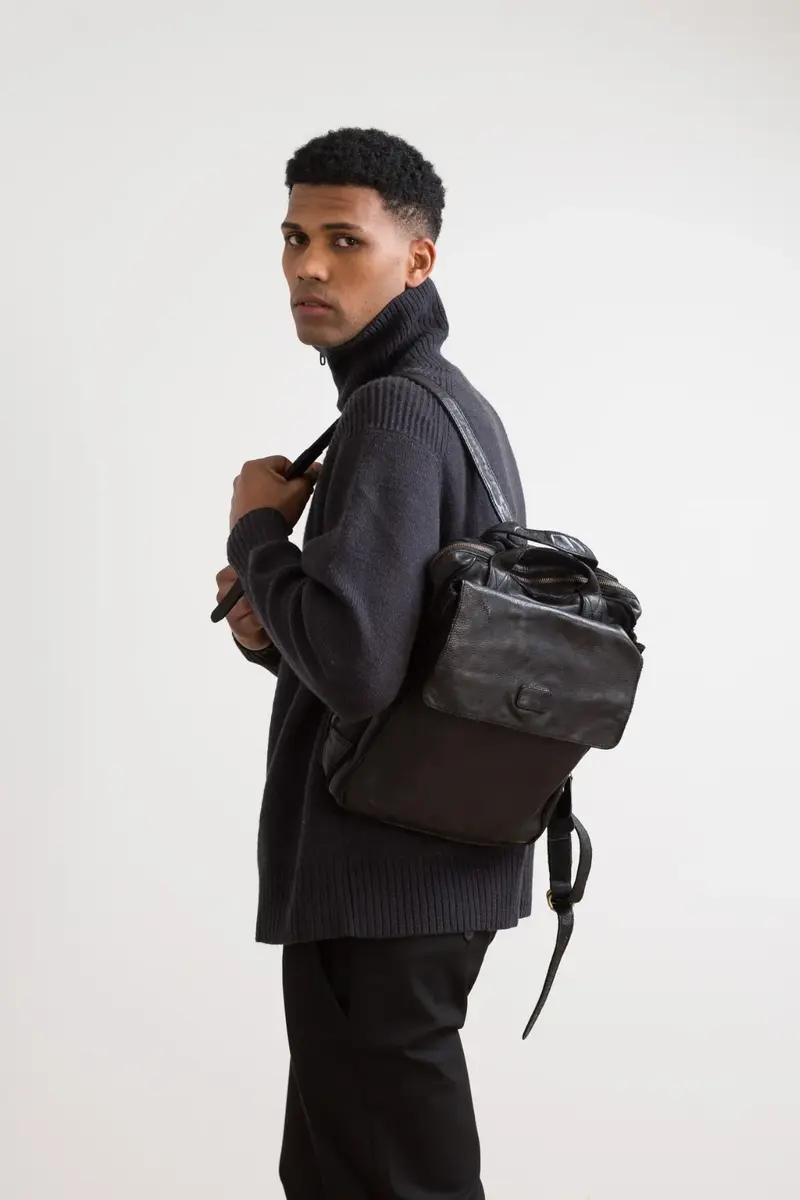 Alex – Sac à dos femme en cuir de vachette lavé – BIBA