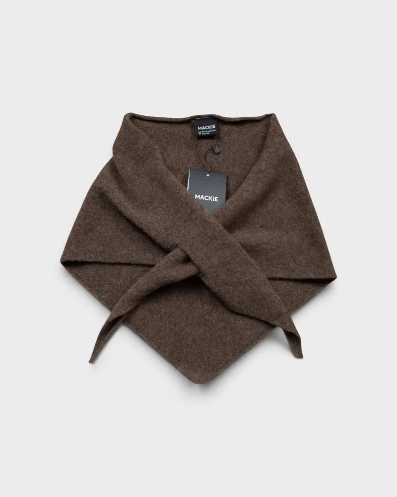 Ardmhor Triangle Hole Scarf Mocha
