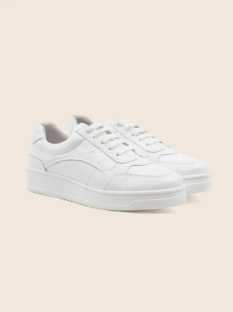Baskets vintage cuir grainé blanc