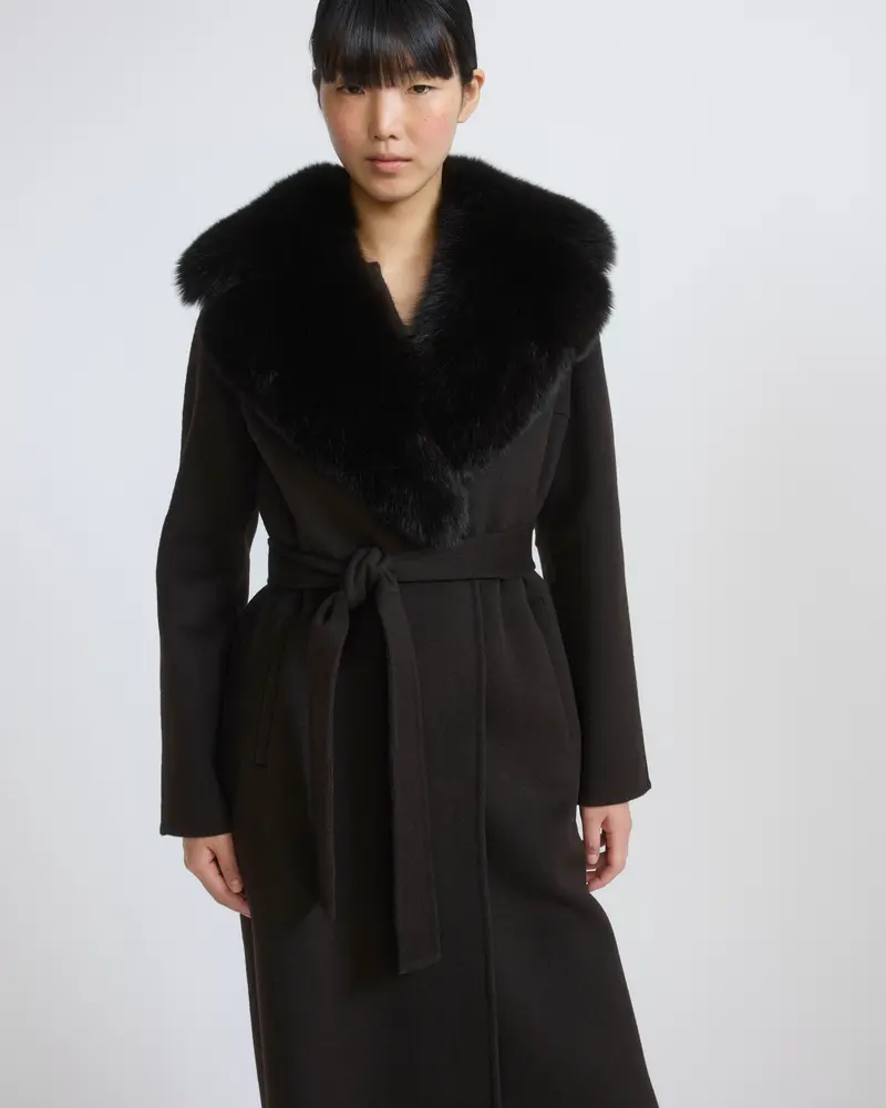 Belted coat in cashmere wool with fox fur collar and lapel