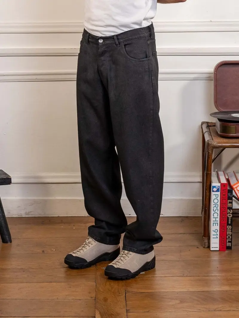 BEZ JEANS COATED - BLACK