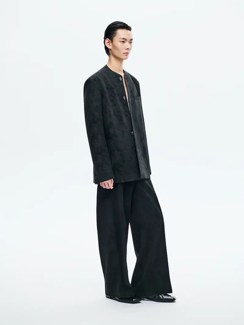 BLACK SUEDE COLLARLESS BLAZER