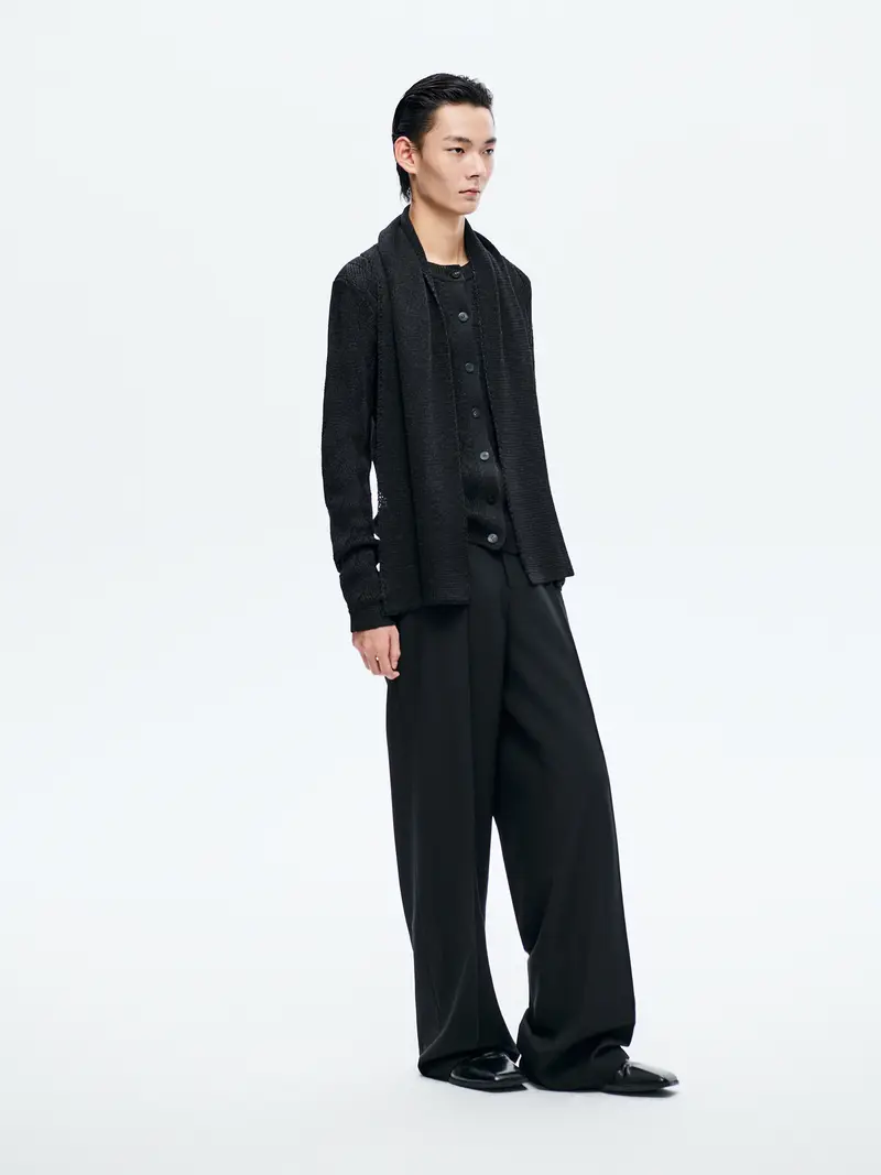 BLACK WOVEN TEXTURED KNIT CARDIGAN