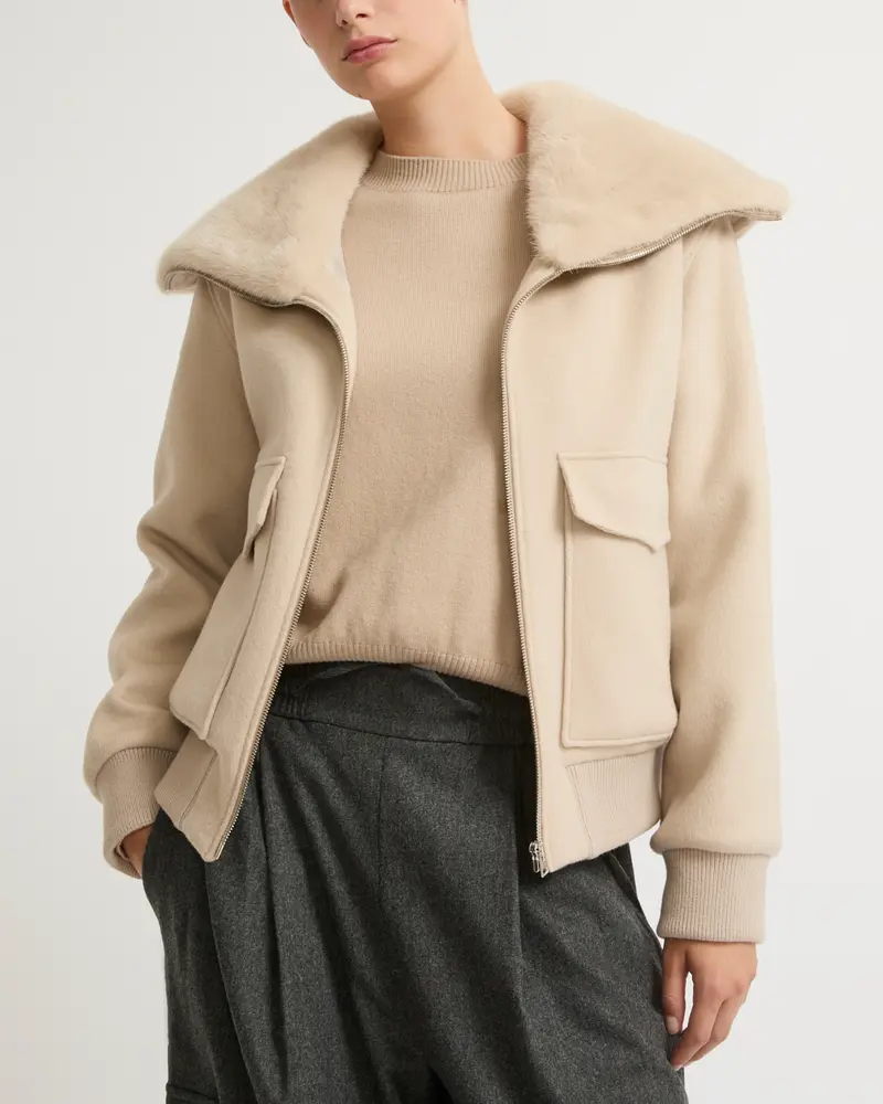 Blouson en lainage cachemire avec col en fourrure de vison