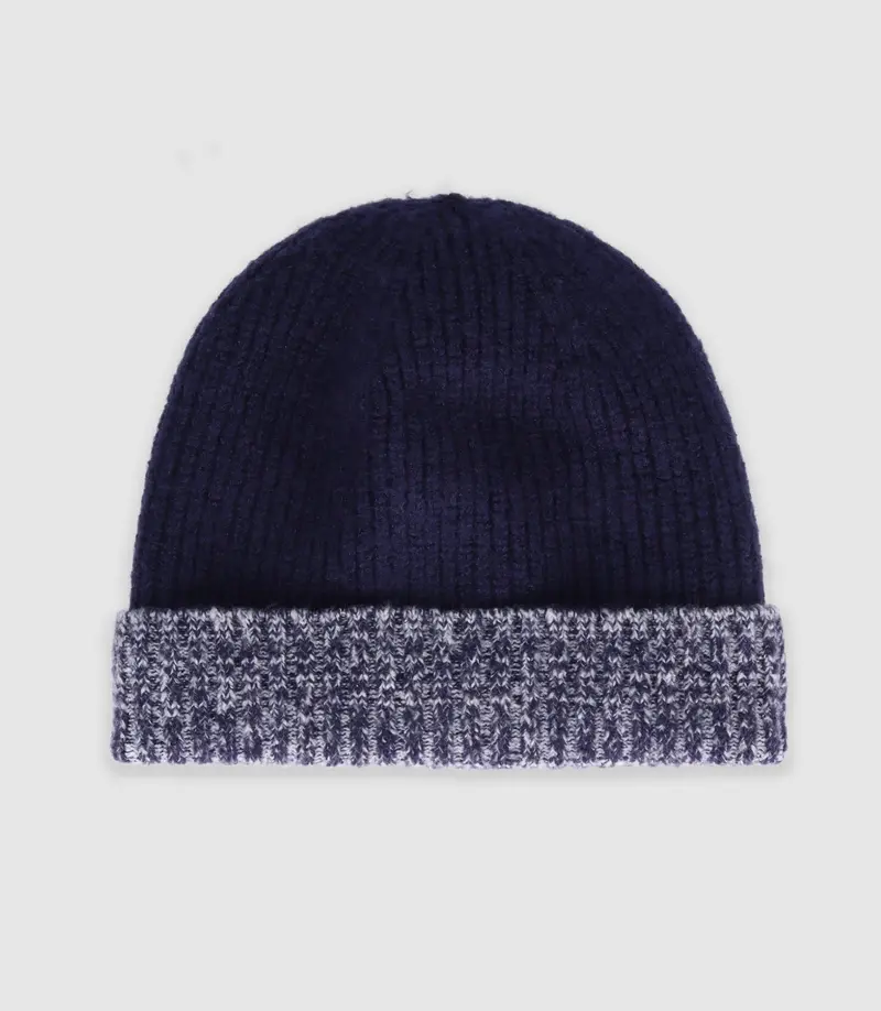 Bonnet avec revers marine