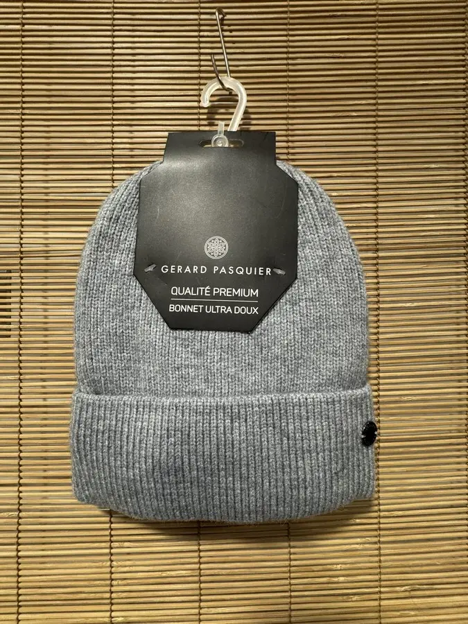 Bonnet homme MANOUKIAN ou GERARD PASQUIER 6