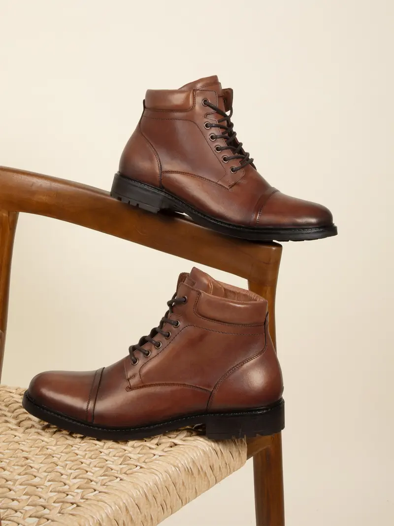 Boots rangers cuir cognac