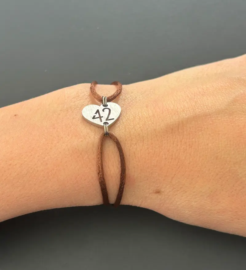 Bracelet 42 coeur inox marron