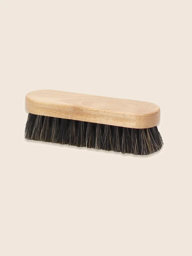 Brosse à reluire cuir