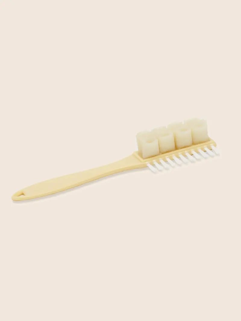 Brosse crêpe pour daim