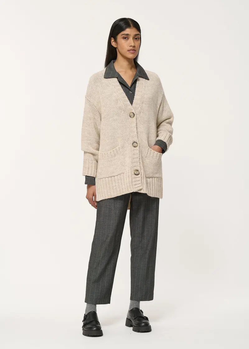Cardigan oversize blanc en maille épaisse