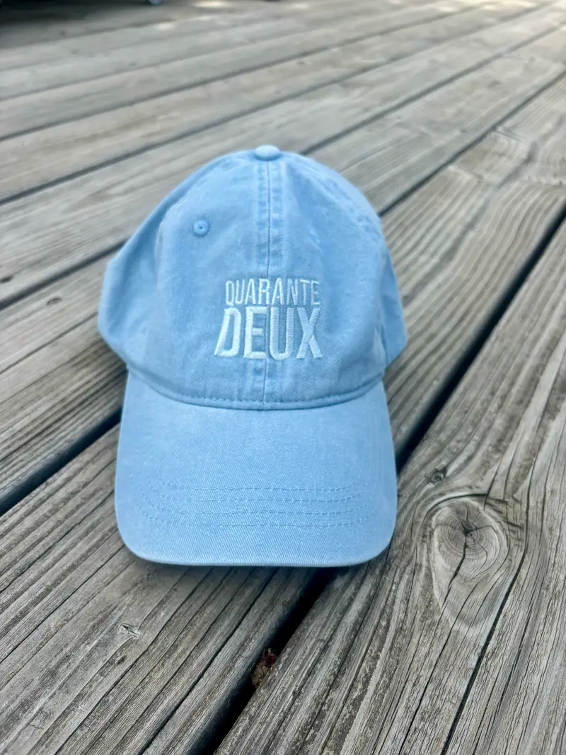 Casquette quarante deux ciel