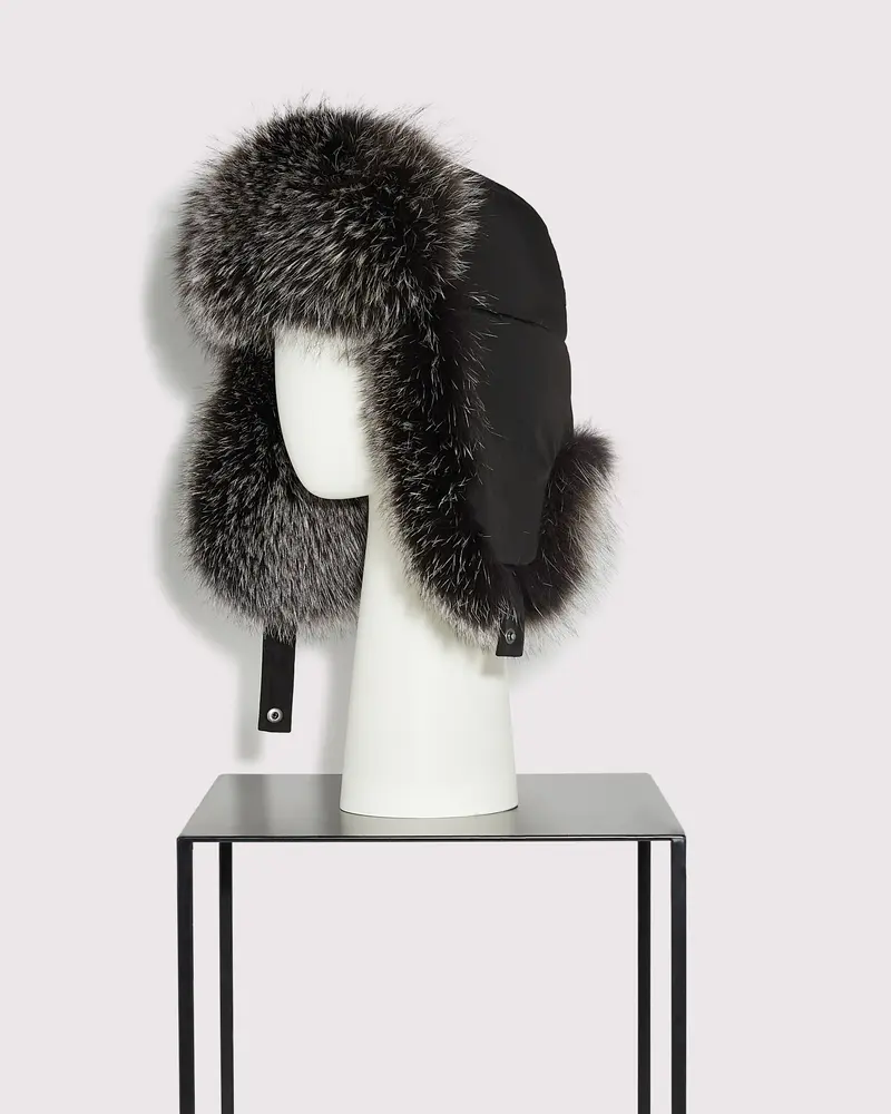 Chapka avec fourrure de renard imperméable