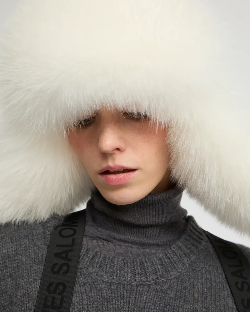 Chapka en tissu technique imperméable et fourrure de renard