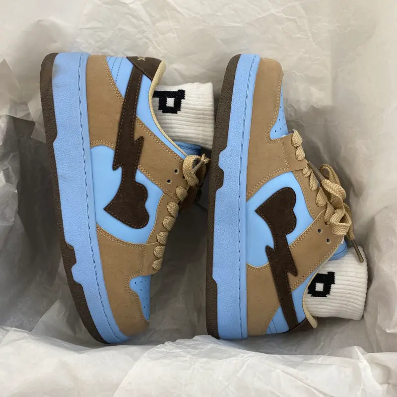 Chaussures femme bleues à motif cœur – Simili cuir et style casual