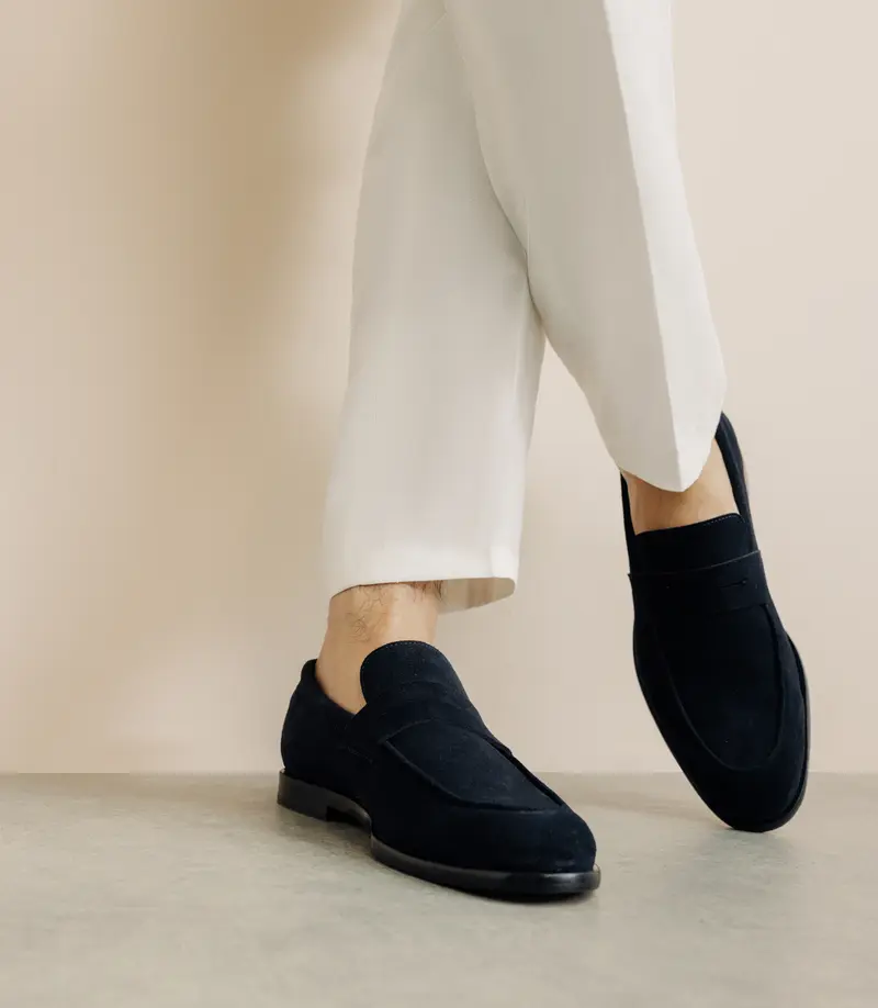 Chaussures mocassin en cuir suédé marine