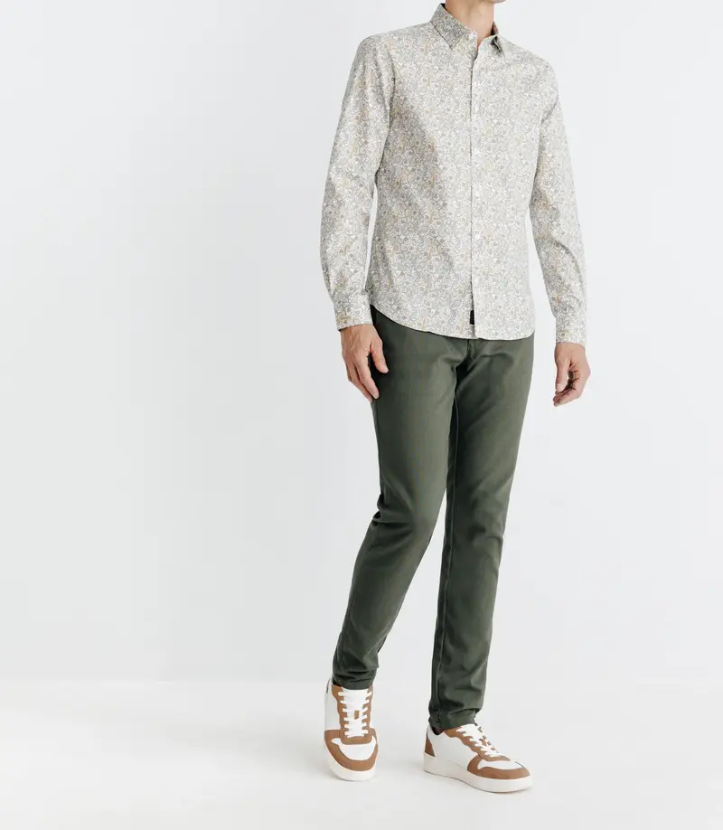 Chemise avec imprimé paisley beige