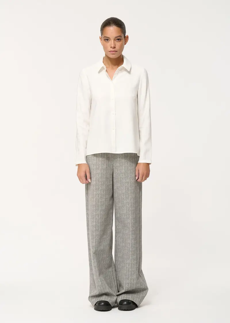 Chemise blanche coupe droite