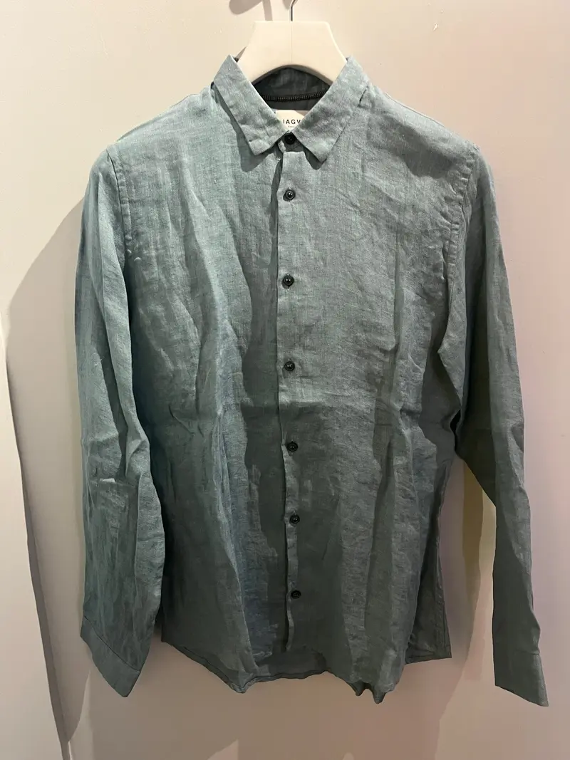 Chemise lin bleu ciel chiné avec motifs chevrons