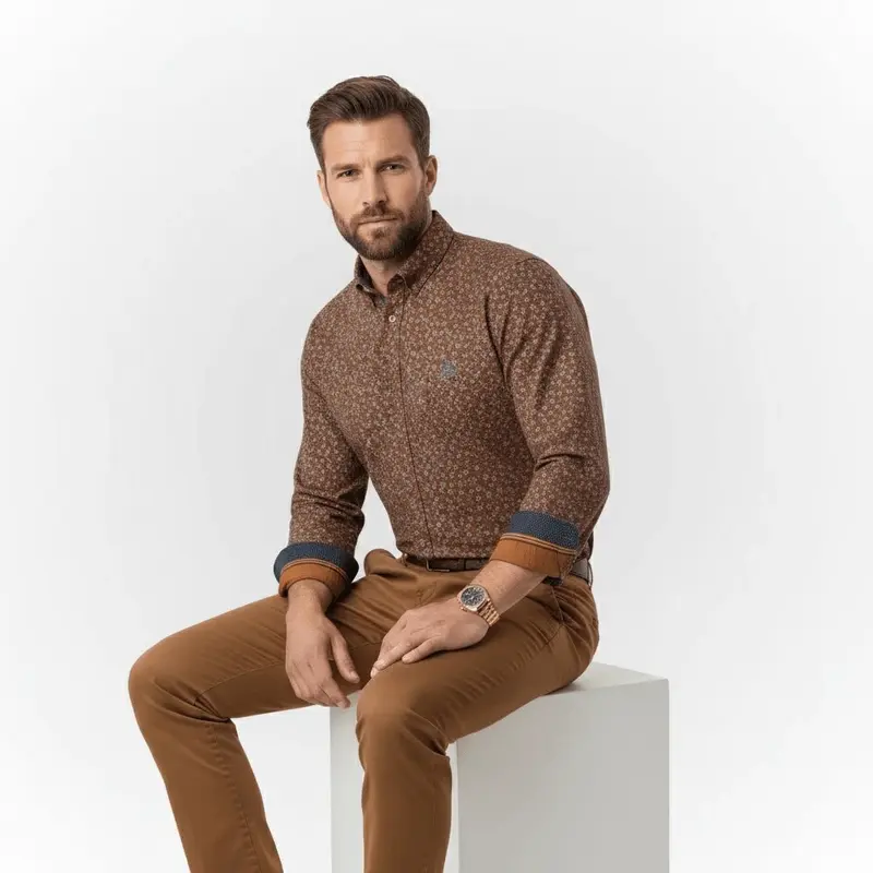 Chemise ml acajou motif fleuri