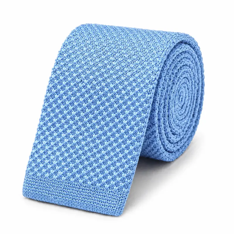 Cravate tricot bleu ciel