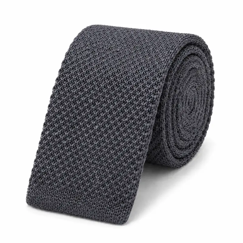 Cravate tricot gris anthracite en microfibre