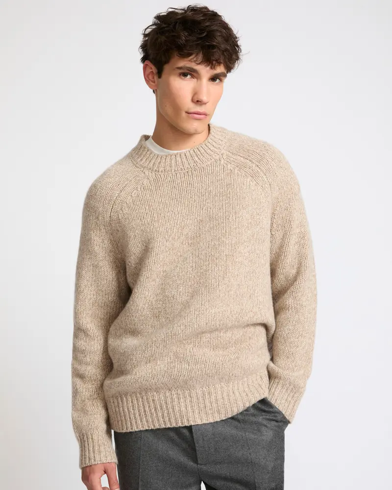 Crew neck jumper in 100% cashmere thick knit