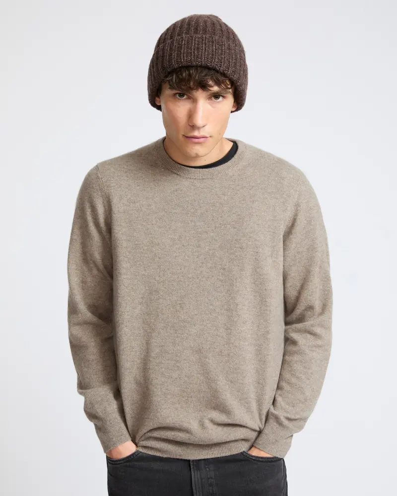 Crew neck knit jumper in 100% cashmere