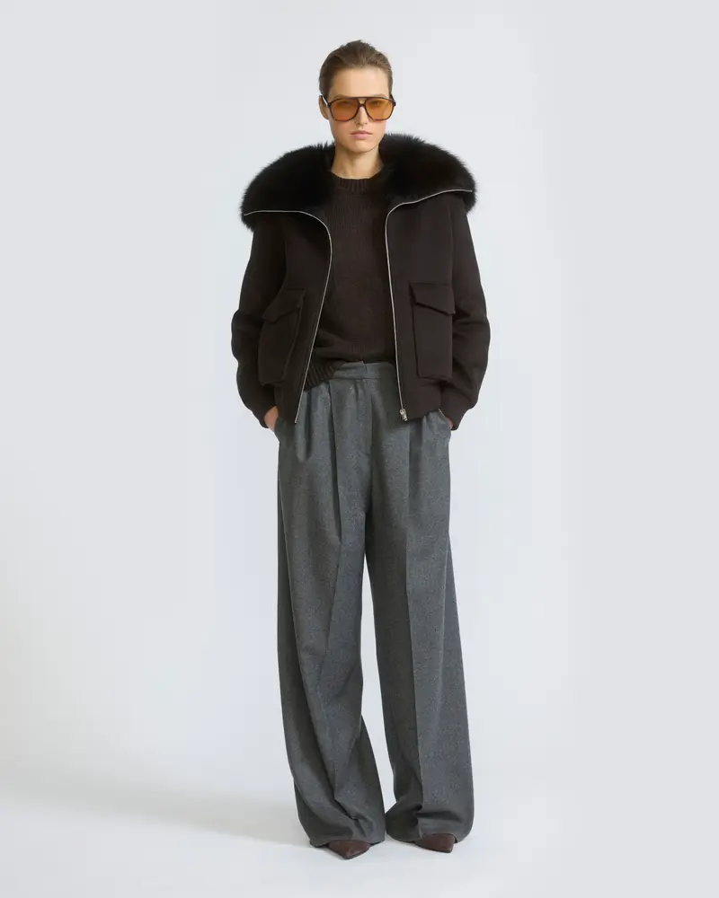 Cropped jacket in cashmere wool with fox fur collar