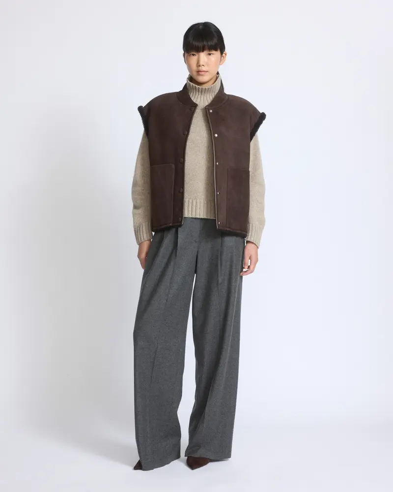 Curly Merino lambskin sleeveless gilet