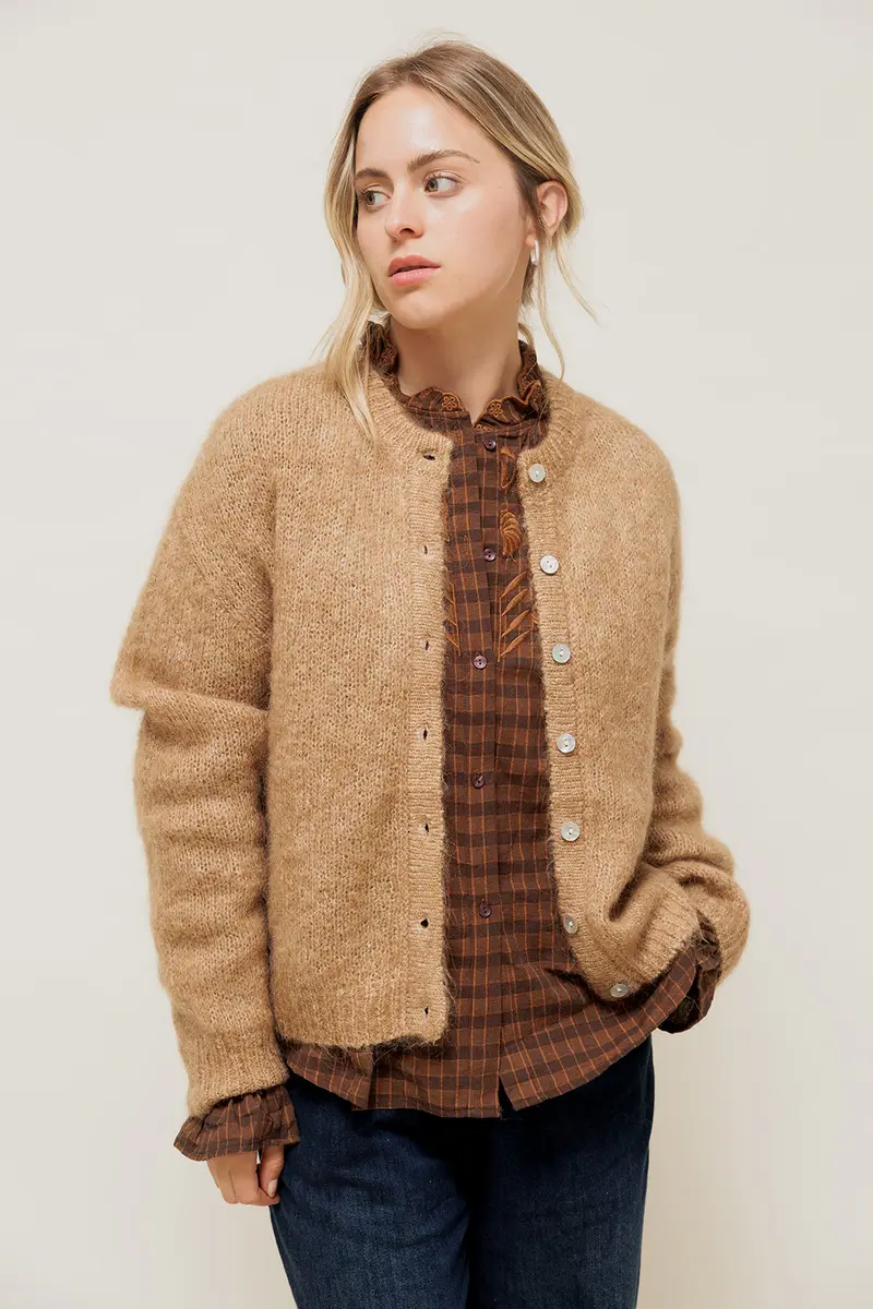 DELYA - Gilet Col Rond en Maille Alpaga Camel