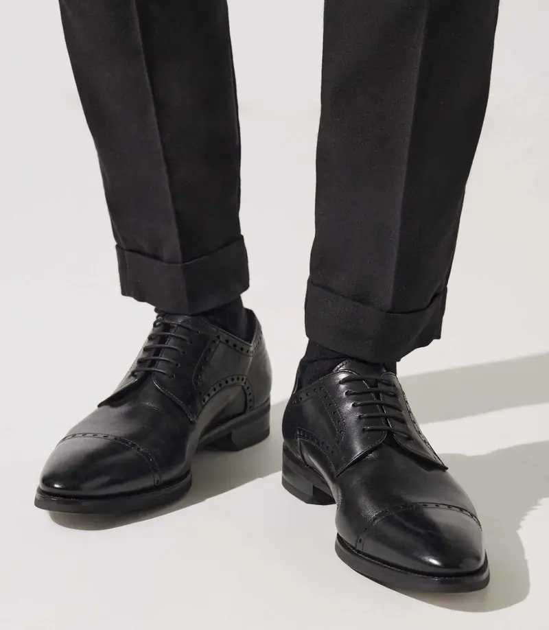 Derby couture en cuir noir OCTAVE