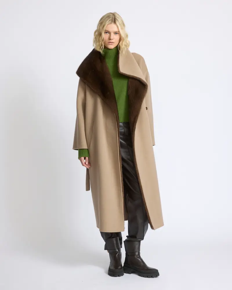 Double-sided wool and cashmere coat with mink fur