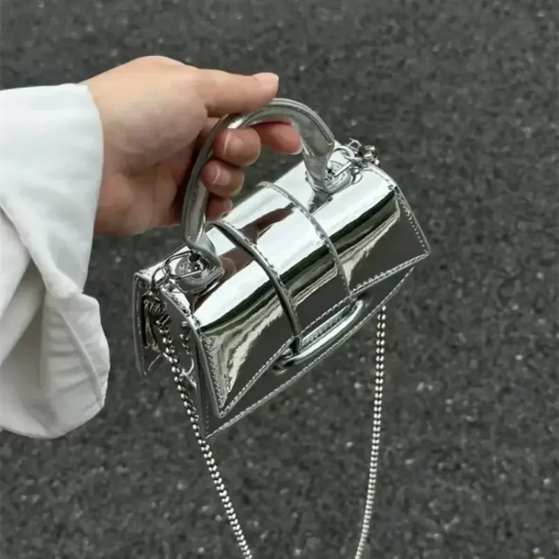 Femmes sac argent Chic sac à bandoulière de luxe concepteur petit sac à bandoulière mode or Mini porte-monnaie sac à main pour femme