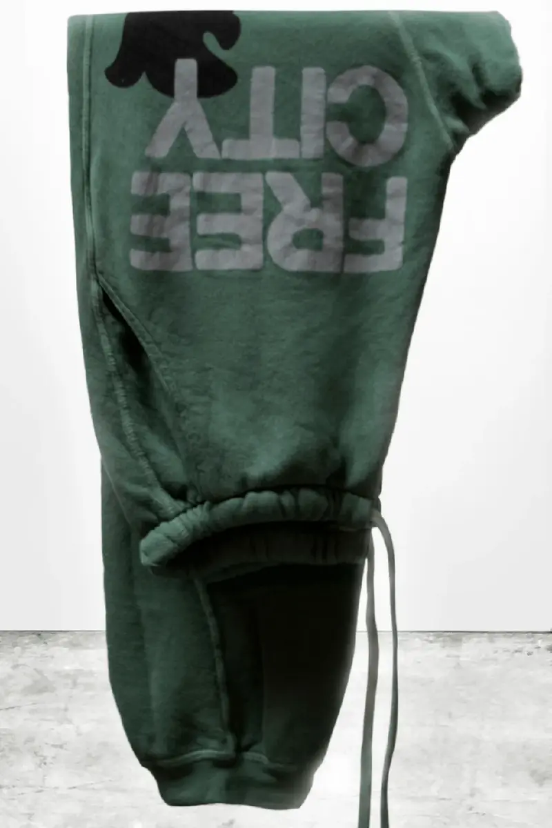 Freecity Superfluff Pocket Lux Sweatpant Bush