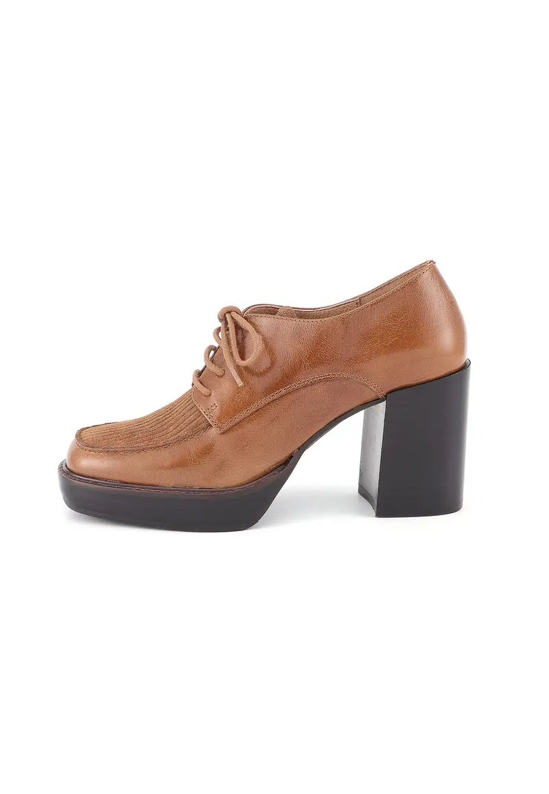 GAIL - Derbies à Talon en Cuir Cognac