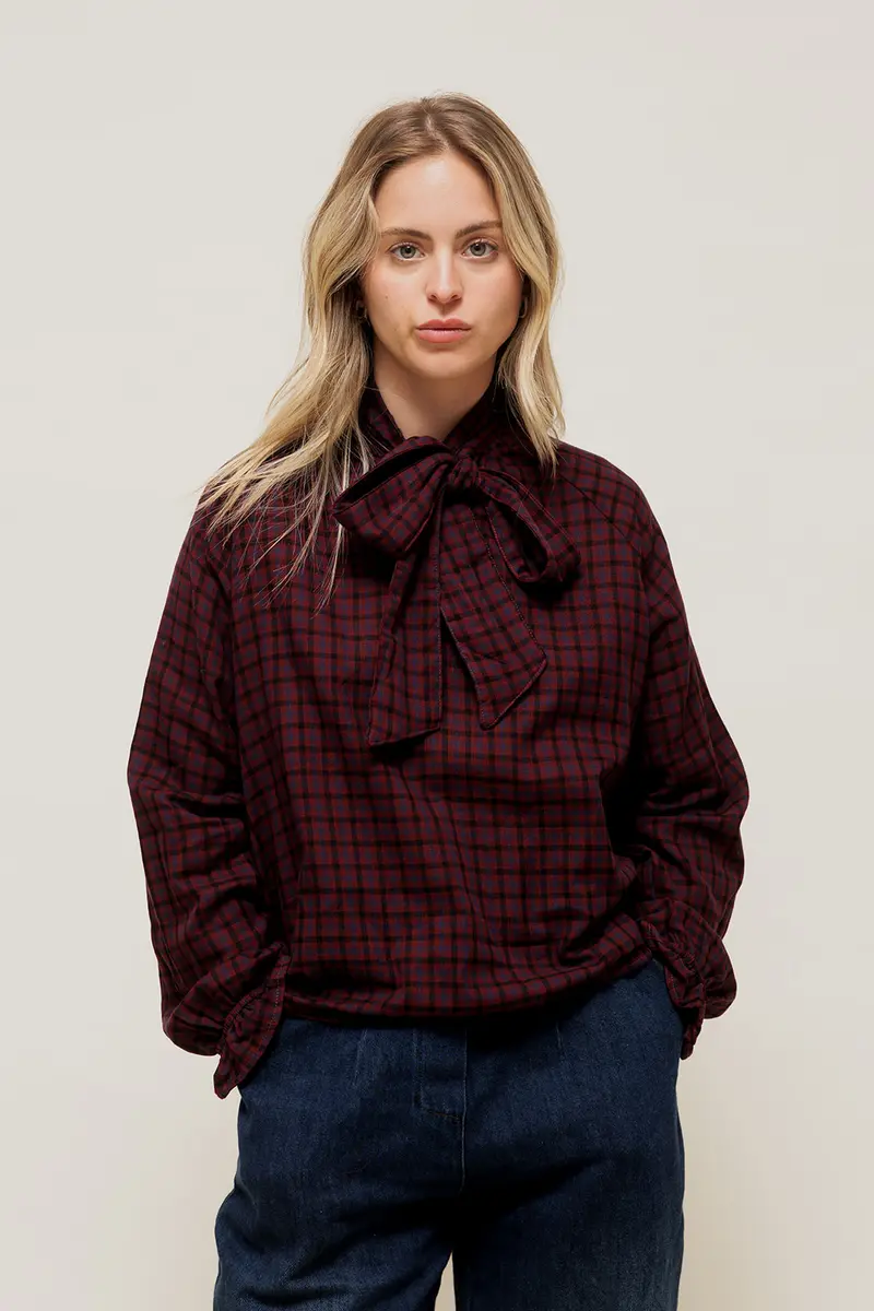GÉLIANE - Blouse à Carreaux et Col à Nouer Aubergine