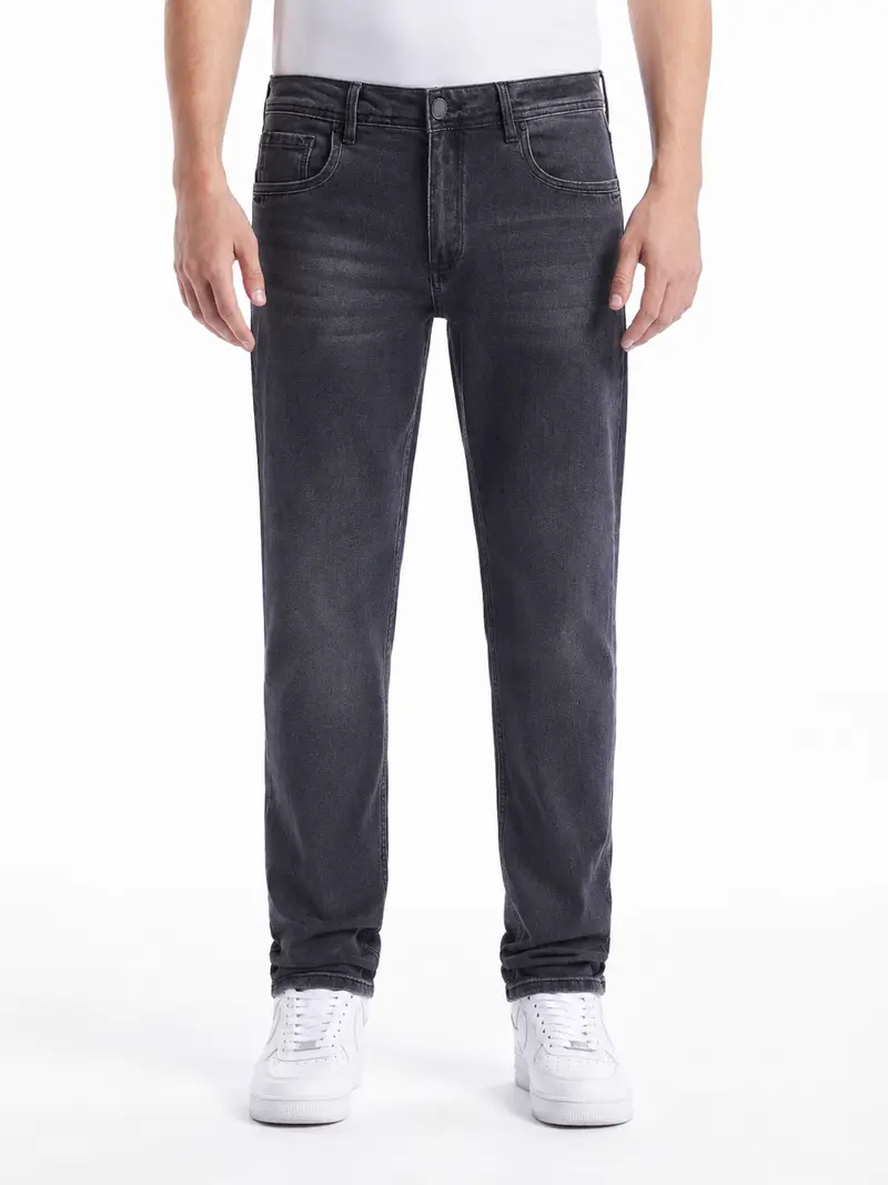 Jean homme gris foncé coupe droite