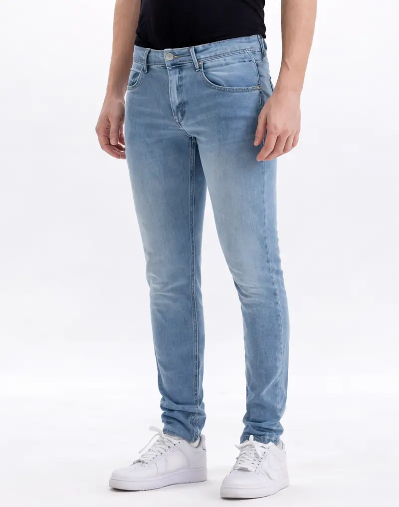 Jean Slim Homme – Denim Clair Délavé