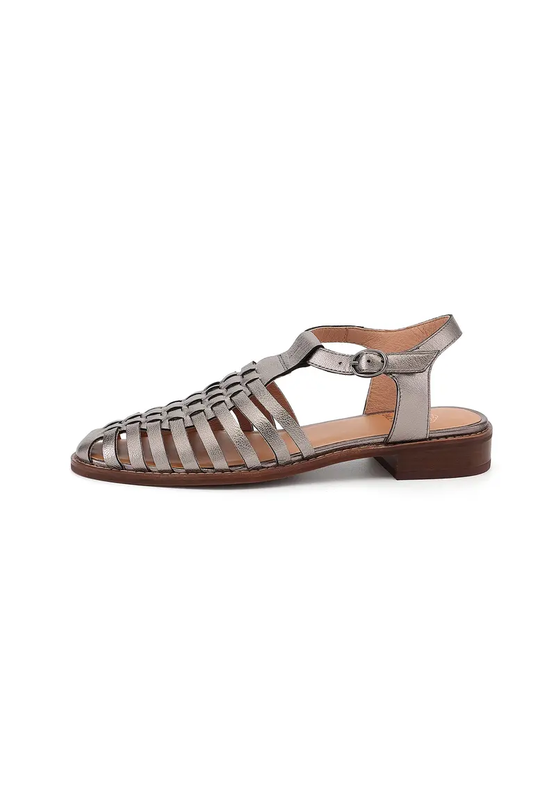 JIPAS - Sandales Plates à Brides Croisées en Cuir Argent