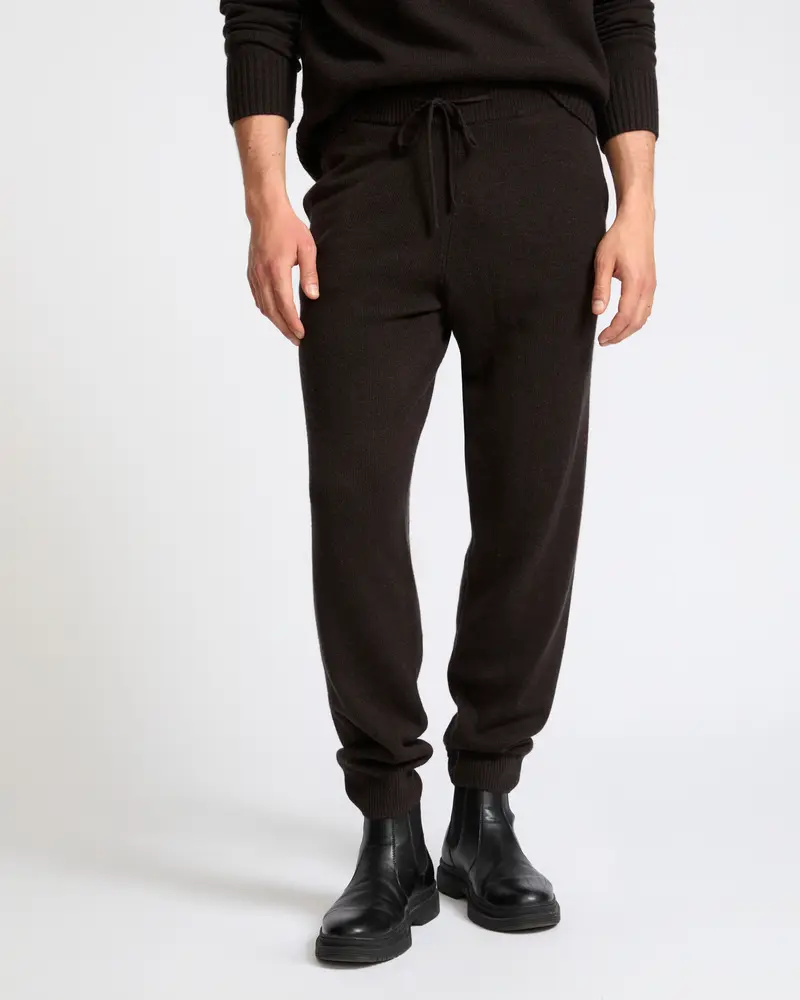 Jogging-style cashmere wool knit pant