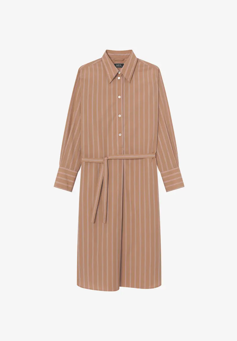 Langes beigefarbenes Hemdblusenkleid