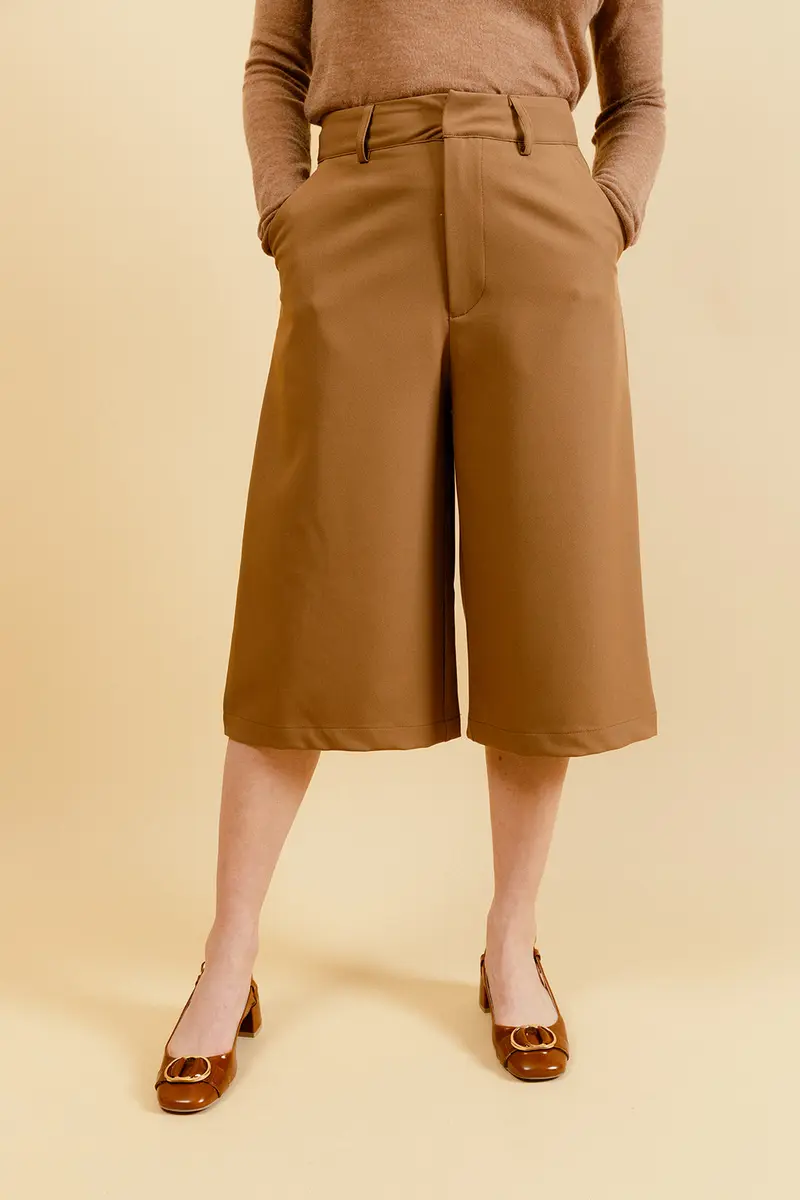 LORENZO - Bermuda Camel Taille Haute à Jambes Larges