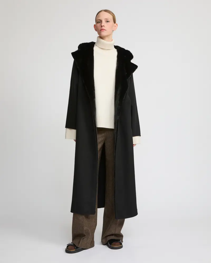 Manteau long en lainage cachemire double face et fourrure de vison