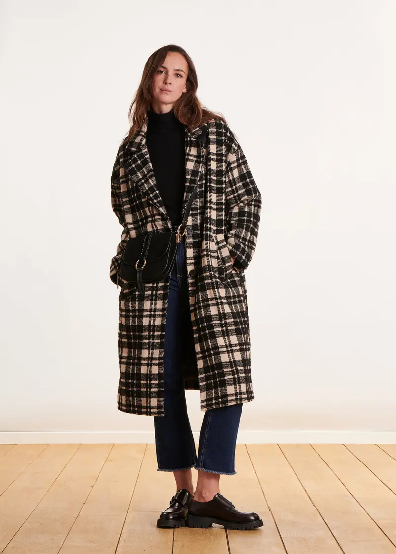 Manteau long oversize noir et blanc col tailleur