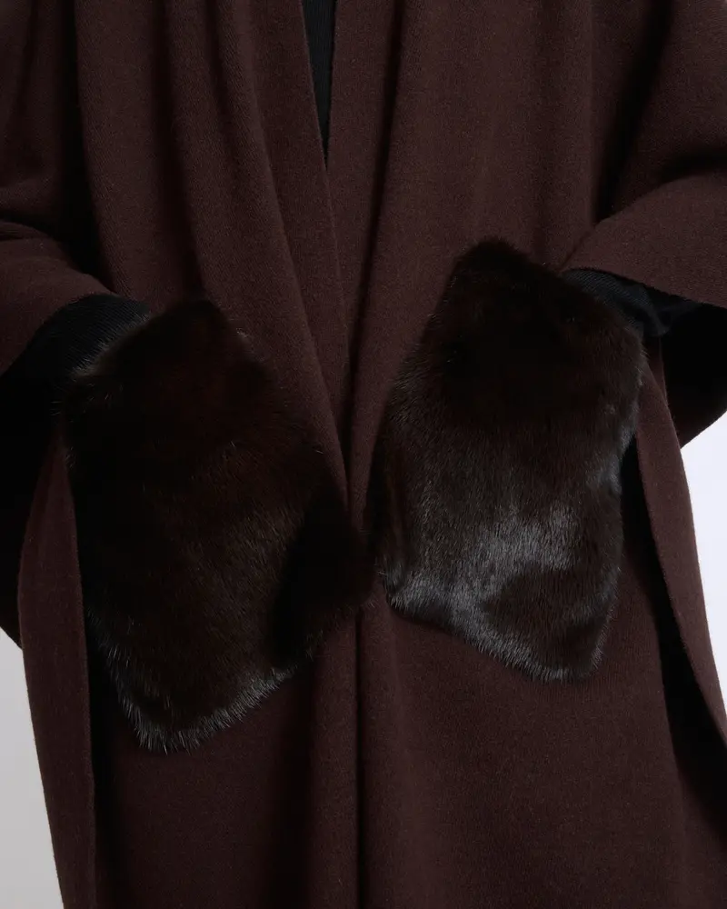 Merino knit poncho with mink fur