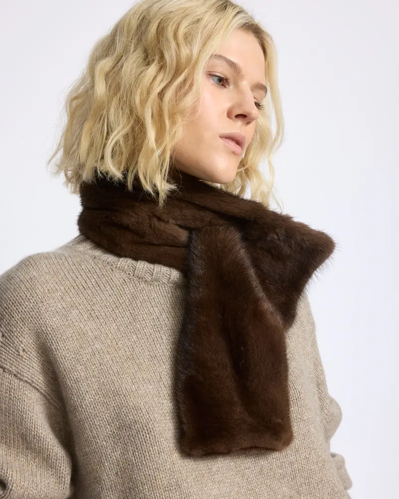 Mink fur scarf