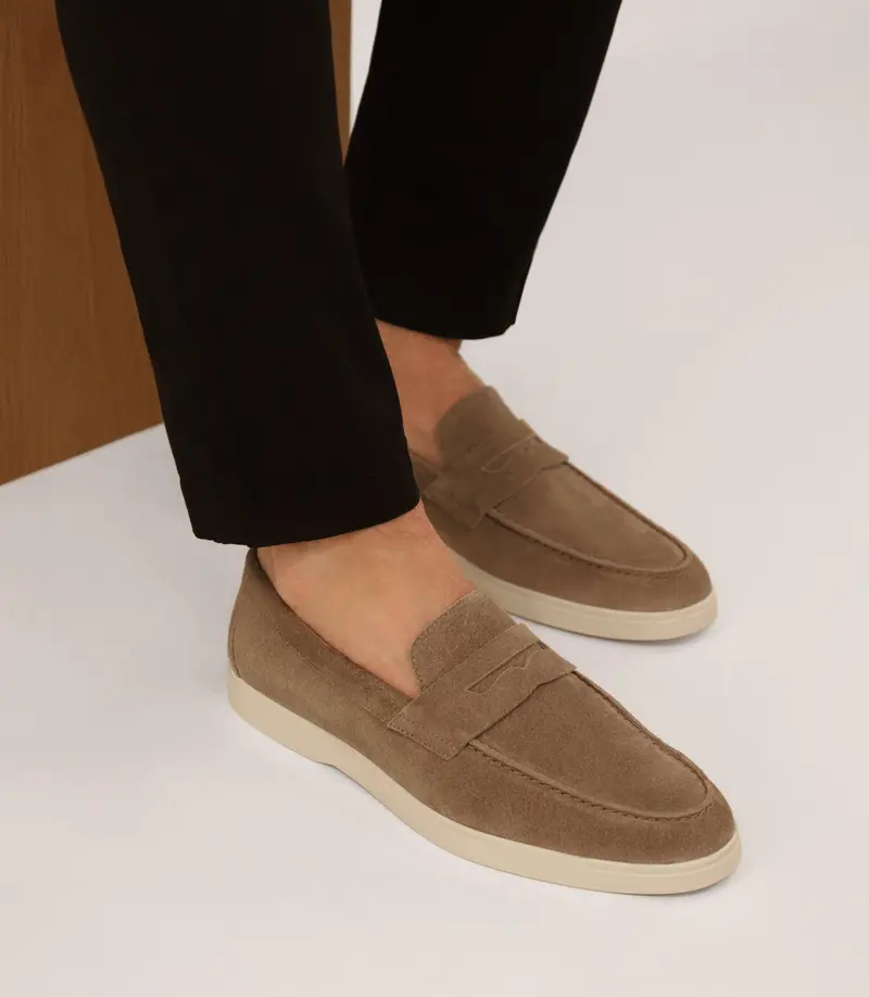 Mocassin en daim beige